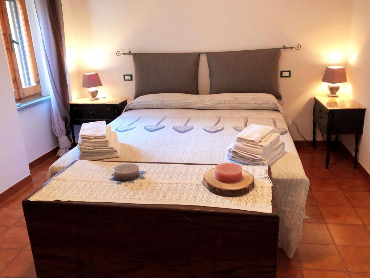 Le Casette Di Civitella- La Casa Di Rolando E Gina Apartment Civitella Del Lago Ngoại thất bức ảnh